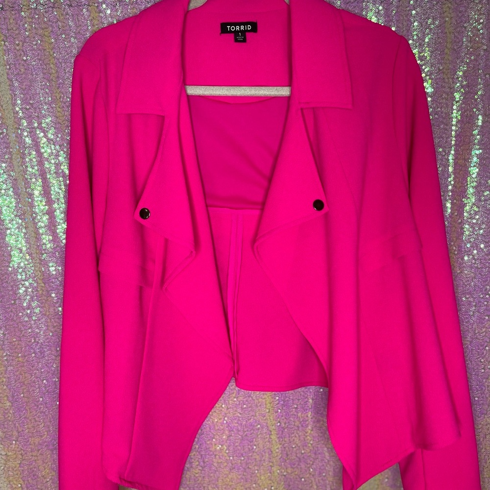 Vibrant pink blazer by Torrid